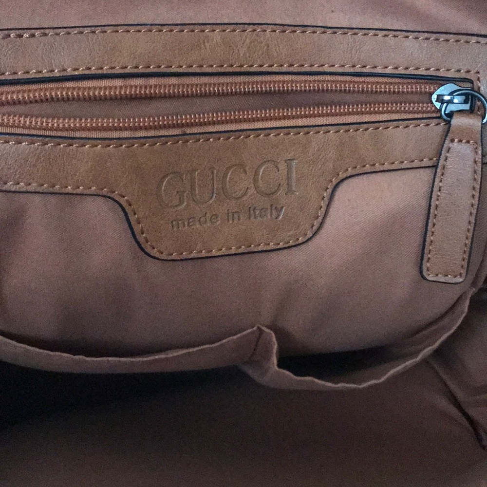 Gucci Leather Messenger Bag - Picture 3 of 4